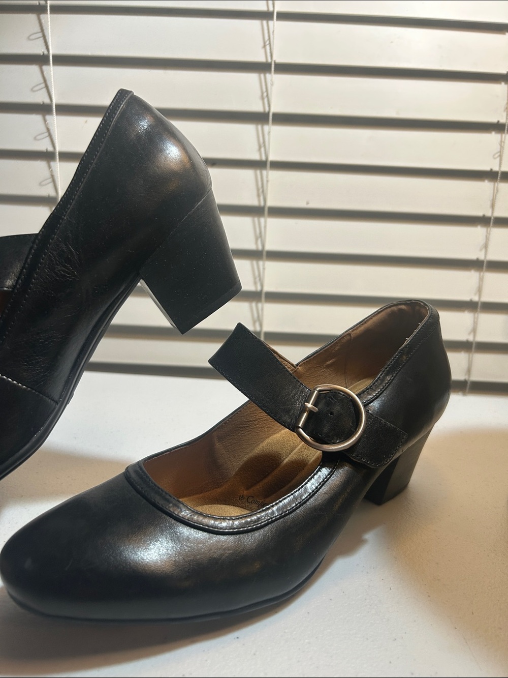 Sofft Black Mary Jane Pumps with Buckle Strap - Picture 9 of 11